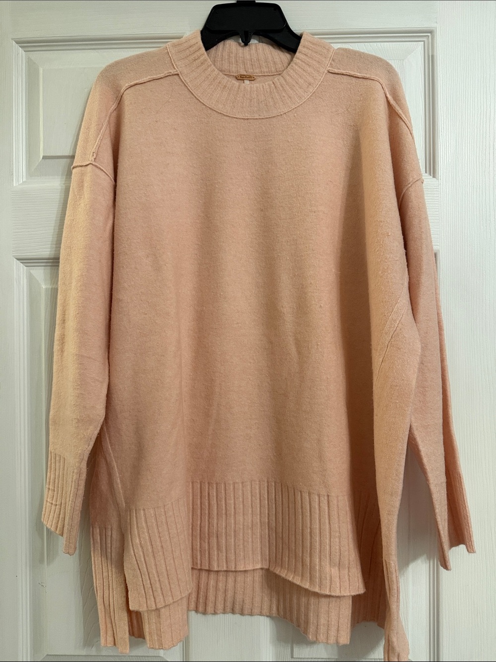 Free People Oversized Crewneck Sweater in Blush Pink
